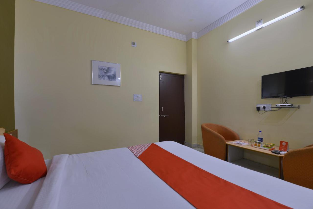 Oyo 10499 Hotel Shiv Shakti Kivarli Εξωτερικό φωτογραφία
