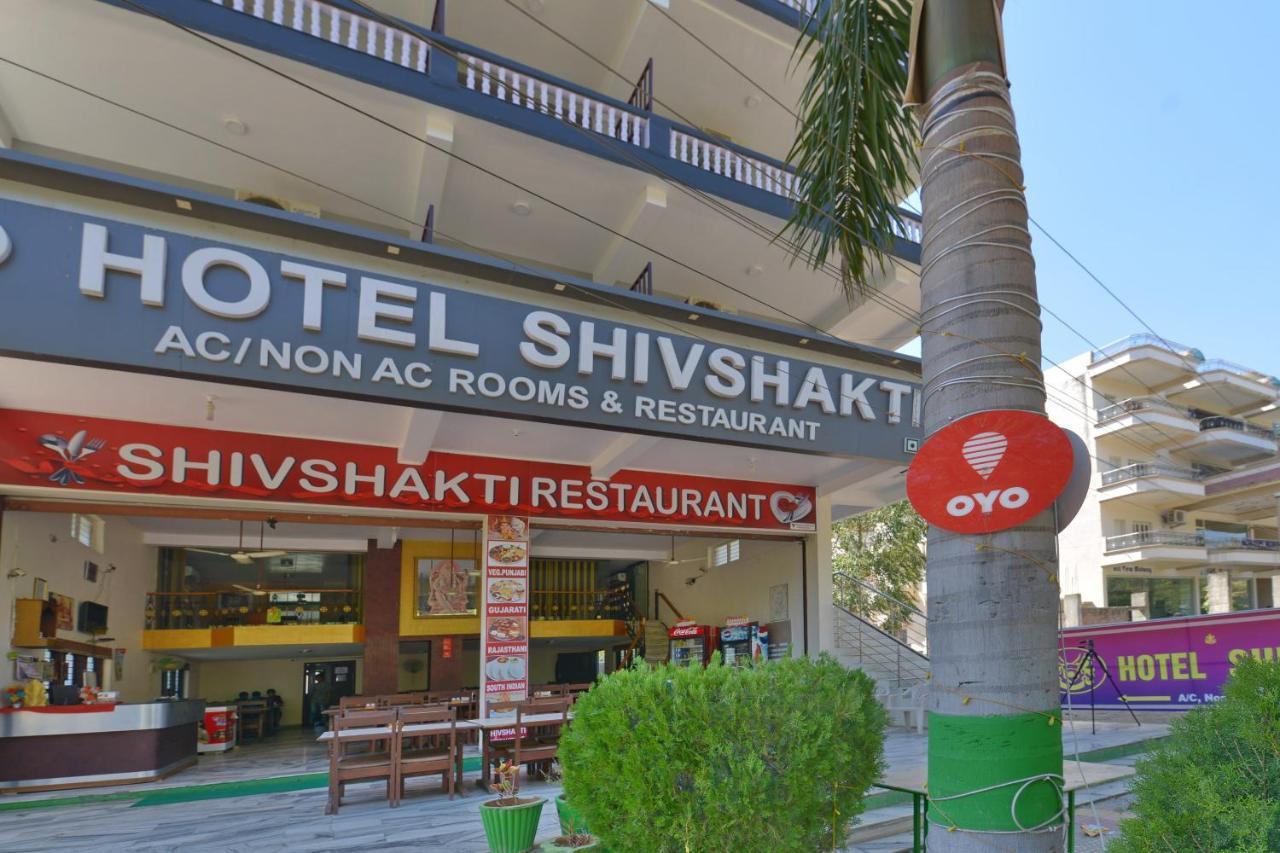 Oyo 10499 Hotel Shiv Shakti Kivarli Εξωτερικό φωτογραφία