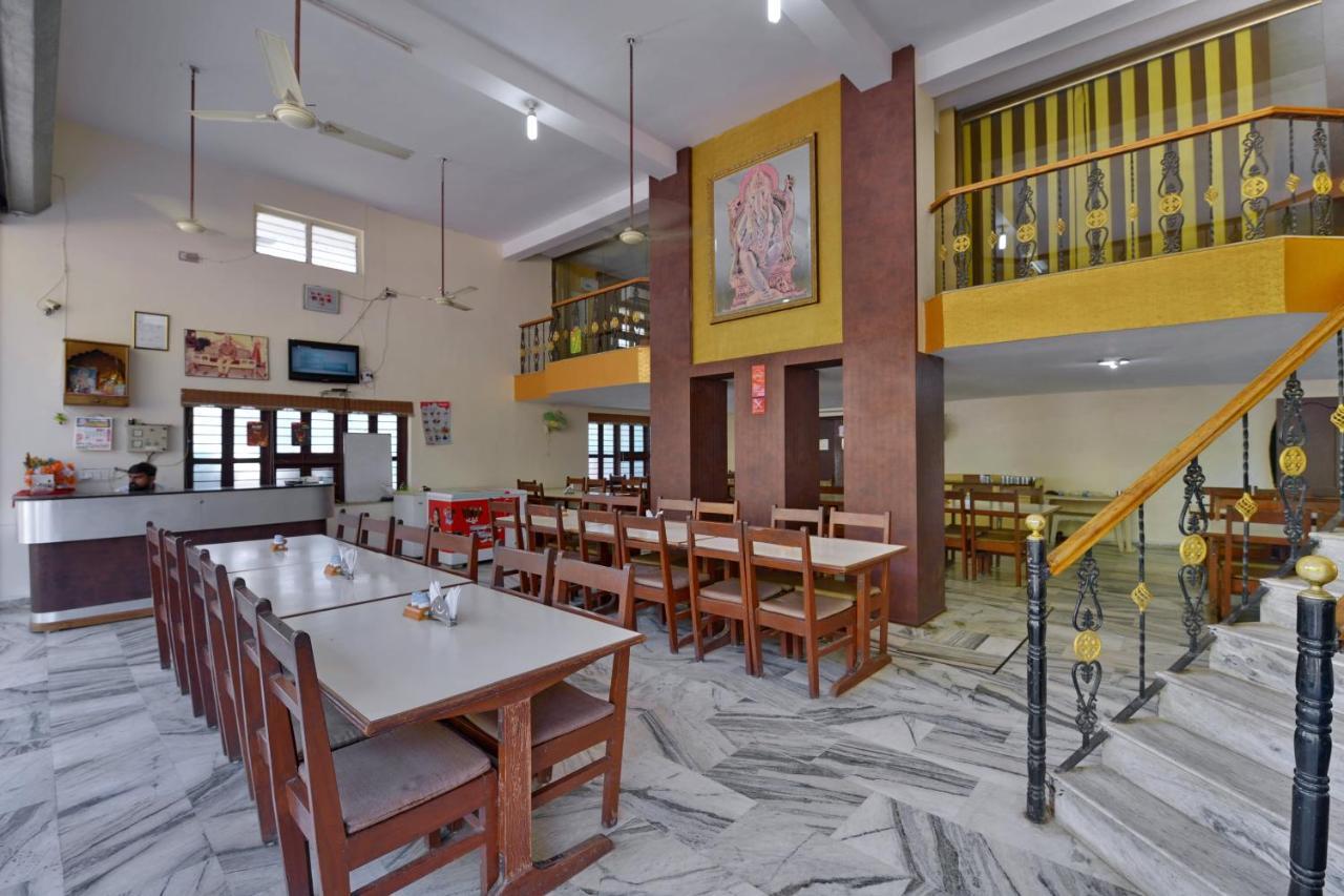 Oyo 10499 Hotel Shiv Shakti Kivarli Εξωτερικό φωτογραφία